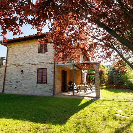 Nyaraló Toscana By Interhome Balatonőszöd